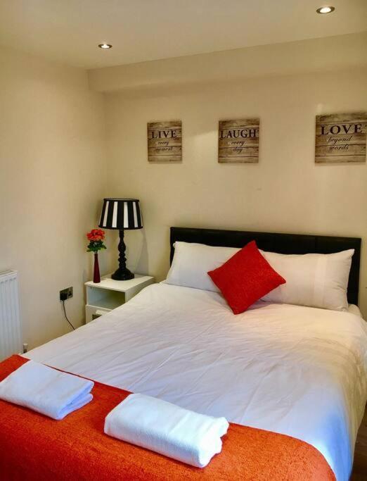 One Bedroom Flat In Central London Eksteriør billede
