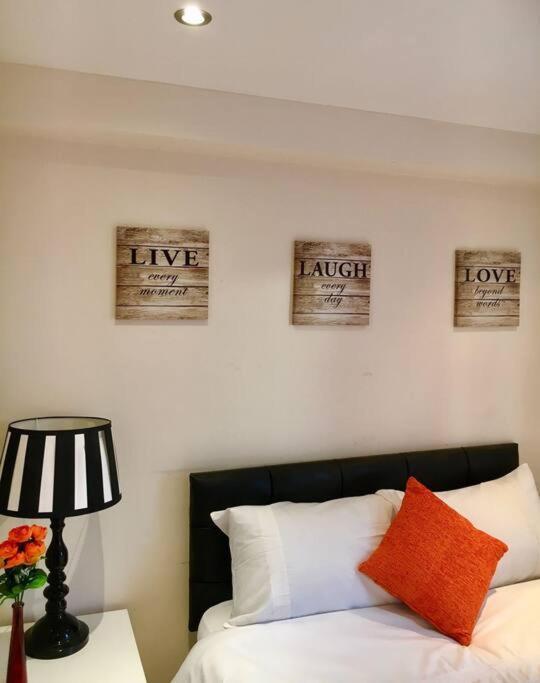 One Bedroom Flat In Central London Eksteriør billede